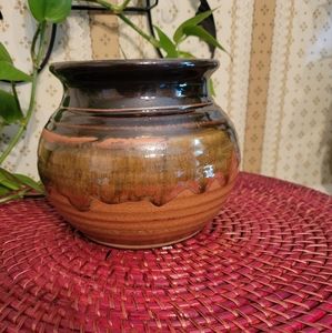 Vintage Wyndham signed Pottery